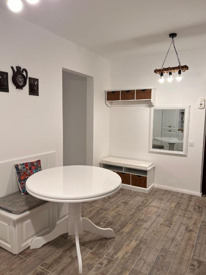 Apartament English Home 2 Camere Brașov Exterior foto